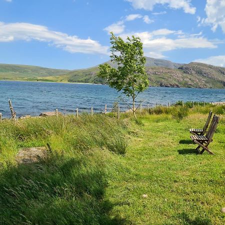The Bay ,Luxury Shepherds Hut, Dundonnell Exterior foto